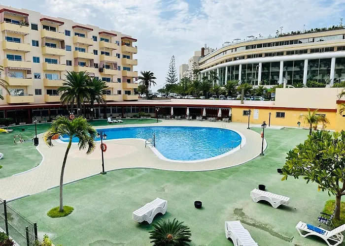 Newly Renovated Vistas Muelle De Cristianos Pier View Free Wifi Apartman